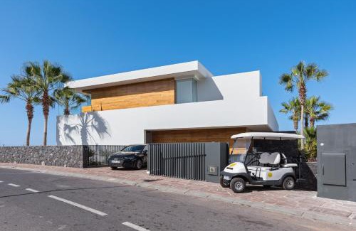 Guia de Isora Villa | KARAT Villa Zambrano - INCLUDES GOLF CART