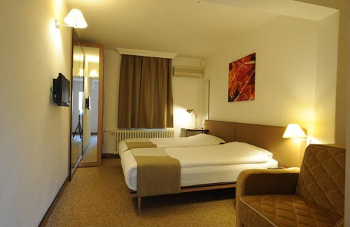 Osmangazi Hotel | Kardes Hotel