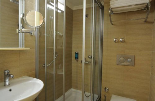 Osmangazi Hotel | Kardes Hotel