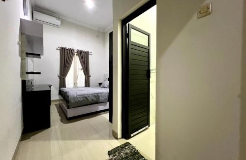 Yogyakarta House | Karenra Guest House di Pusat Kota, Dengan 3 Kamar