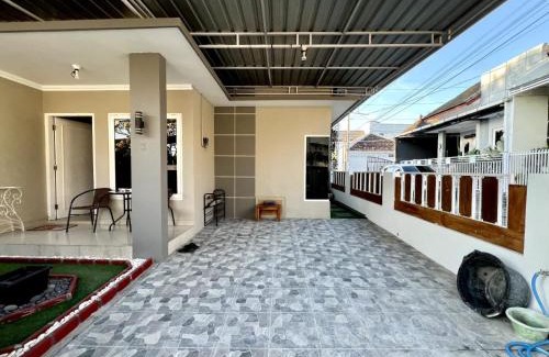 Yogyakarta House | Karenra Guest House di Pusat Kota, Dengan 3 Kamar