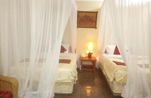 Arusha Hotel | Karibu Heritage House