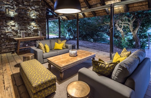Kenton on Sea Cabin | Kariega Game Reserve - River Lodge