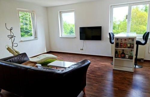 Brandenburg an der Havel Apartment | KARINO helles Apartment über den Havel-Gärten auf der Dominsel