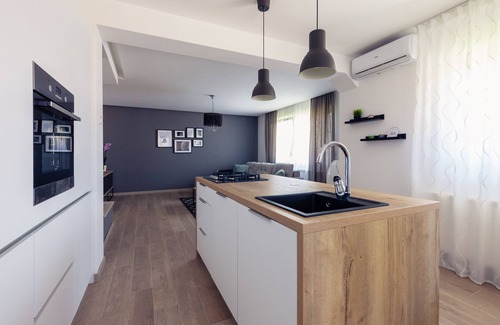 Slunj Apartment | Karlo Apartment with pool*