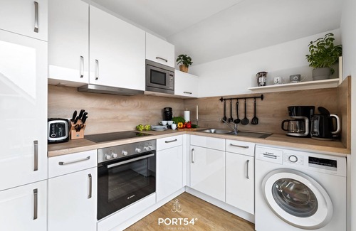 Busum Apartment | Karlsson Büsum: fireplace, infrared cabin, close to the beach and the North Sea, balcony