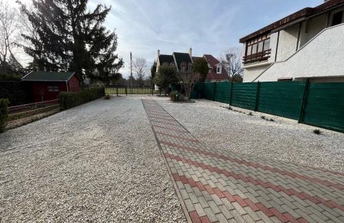 Bukfurdo House | Karolin Apartman