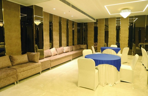 Lajpat Nagar III Hotel | Karon Hotel - Lajpat Nagar