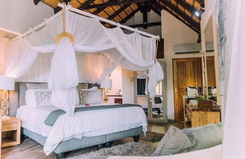 Maruleng Cabin | Karongwe - Kuname Safari Lodge