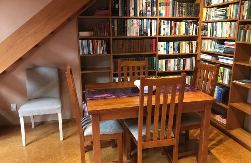 Karori Villa | Karori Cottage