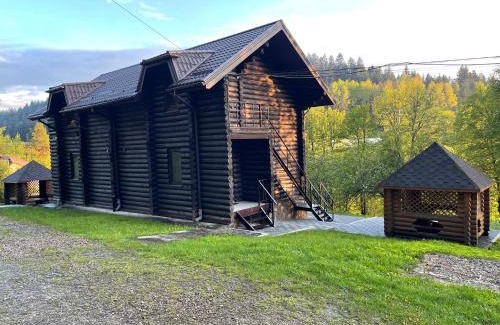 Staryava Cabin | Karpatskyy