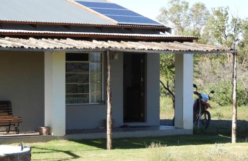 Camdeboo House | Karri Grove Cottages