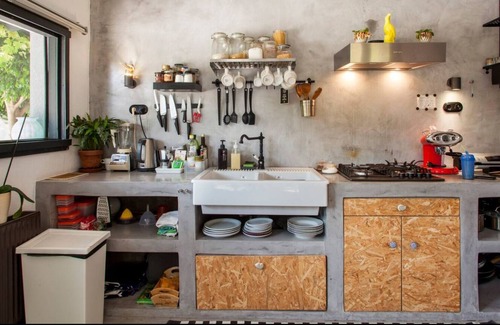 Karteros House | Karteros House ,1300m from the beach!