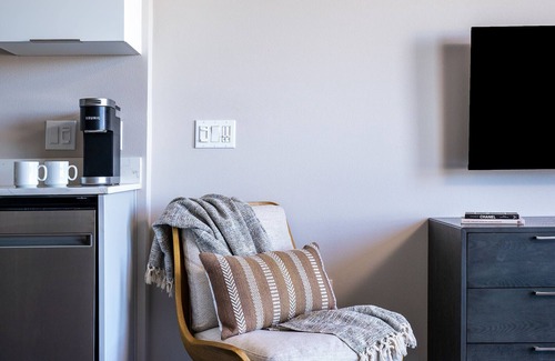 Reno/Tahoe Airport Apartment | Kasa | Cozy Studio + Game Room Access | Reno