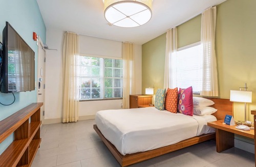 South Beach Hotel | Kasa El Paseo Miami Beach