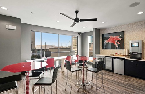 Northeast Dallas Apartment | Kasa | Family Friendly 2BD + Pool Access | Dallas