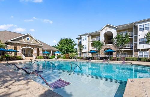 Paw Creek Apartment | Kasa Northlake Charlotte