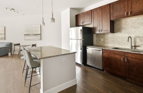 Southwest Raleigh Apartment | Kasa Village District Raleigh