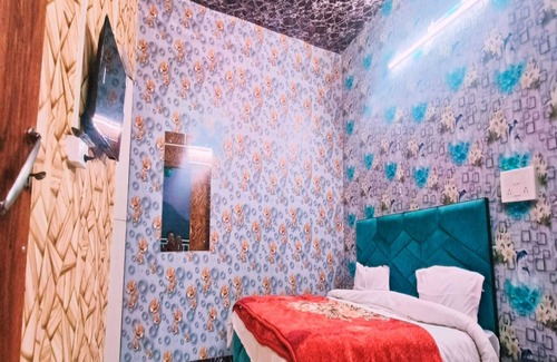 The Mall Road Hotel | Kasana Club Mussoorie