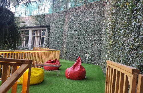 Kasauli Hotel | Kasauli Castle Resort