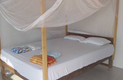 Agonda Hotel | Kashinath Beach Huts