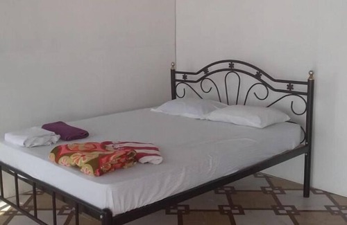 Agonda Hotel | Kashinath Beach Huts