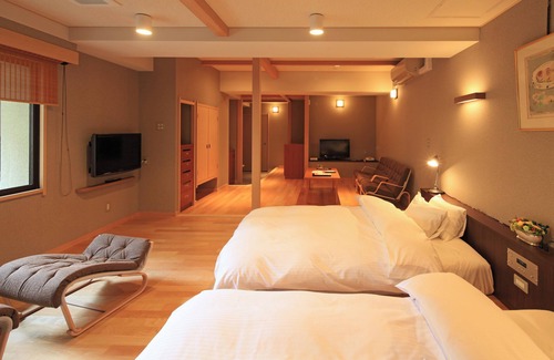 Noborioji House | Kasuga Hotel
