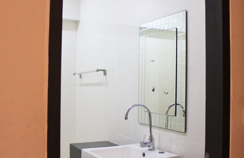 Karon Hotel | Kata Sea Host