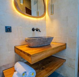 Sei Pinang Villa | Katamaya Villa