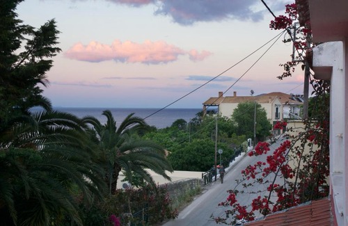 Agia Efimia Apartment | Katerina Studios