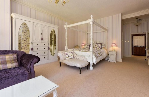 Ribbesford House | Kateshill House Bed & Breakfast