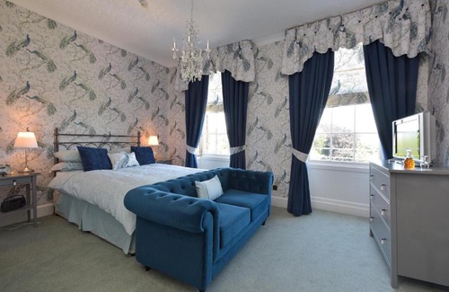 Ribbesford House | Kateshill House Bed & Breakfast