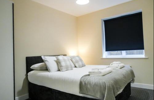 Frampton Apartment | Katrina Suite