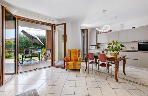 San Benedetto di Lugana Apartment | Katy Lake Lavanda