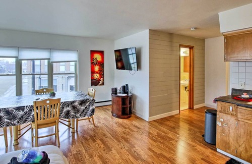 Kaukauna Apartment | Kaukauna Vacation Rental Apt Near Lambeau!