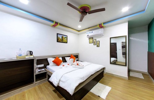 Abu Road Hotel | Kaushal Hilltop Resort and Villa