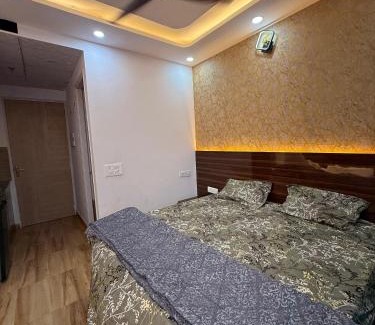 Jaypee Greens Apartment | Kaveri Stay