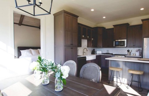Cleveland Cottage | Kaya Cottages - Kaya Cottage