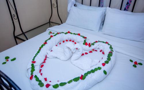 Msasani Bed & Breakfast | KAYS LODGE