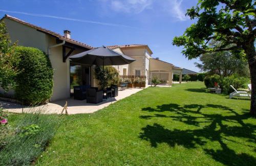 Saint-Laurent-des-Vignes House | Kaz a muscadelle