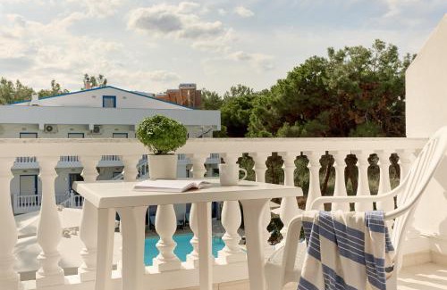 Ormos Prinou Hotel | Kazaviti Hotel