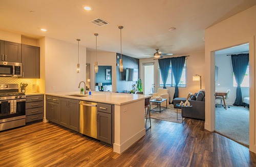 North Scottsdale Apartment | KB - Scottsdale Grand
