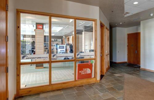 Park City Apartment | KBM Resorts: MAS-2003 Panoramic Sunshine Modern 2BR 3 min drive to Jordanelle Gondola