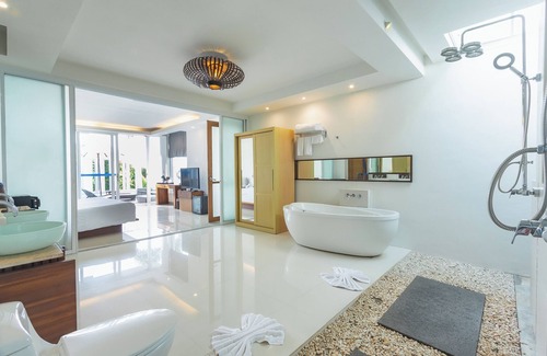 Chaweng City Center Resort | KC Beach Club & Pool Villas