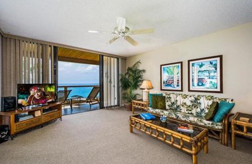 Kahaluu Bay House | Keauhou Kona Surf and Racquet Club 2-204
