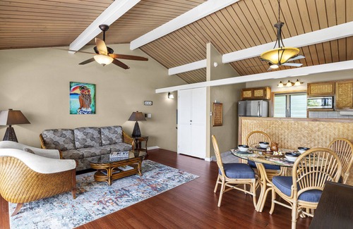 Keauhou Condo | Keauhou Resort #111