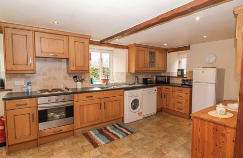Hubberholme Cottage | KEEL COTTAGE, pet friendly, with a garden in Buckden