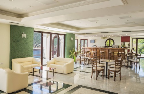 Agia Efimia Hotel | Kefalonia Bay Palace