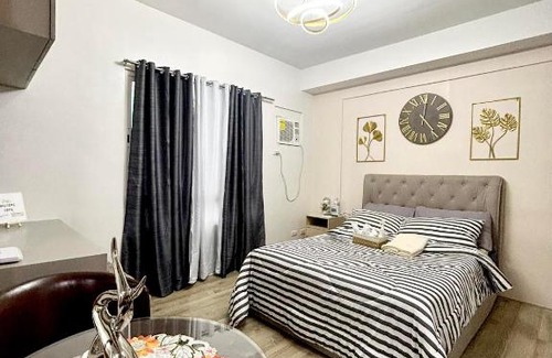 Bantud Hacienda Apartment | KeikaCondo at Mesavirre Garden Residences
