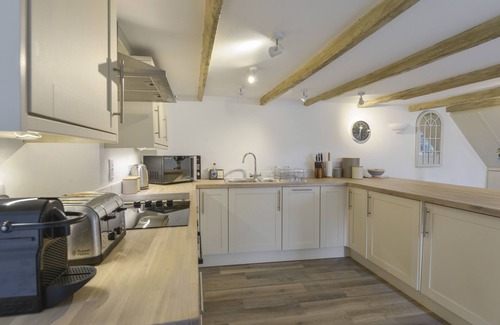 Trelights Cottage | KELMSCOT, pet friendly, luxury holiday cottage in Trelights